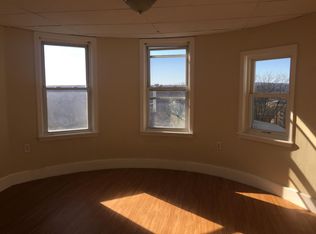 117 Eastern Ave APT 4, Worcester, MA 01605