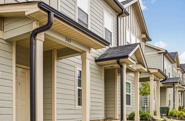 Joiner Crossing Apartments