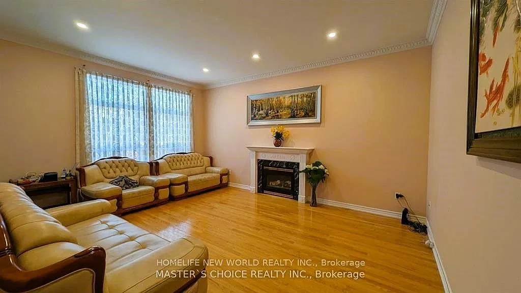 5 bed, $4,980 — Photo 4