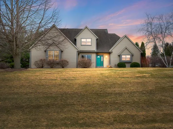 4075 WEXFORD CIRCLE S S, Richfield, WI 53076
