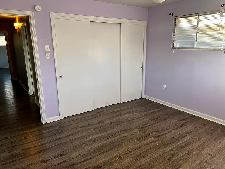 4615 Lorraine St — Photo 8