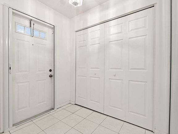 4th image of 519 Ponderosa Drive #43