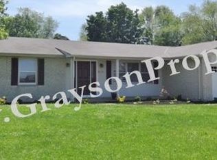 5415 Rocky Ford Rd, Columbus, IN 47203
