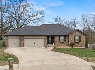 1450 S Calumet Avenue, Republic, MO 65738