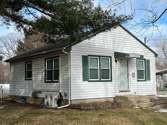 2nd image of 213 E State St