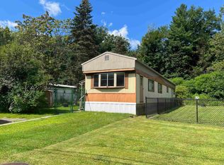 30 Valley Rd, Brattleboro, VT 05301