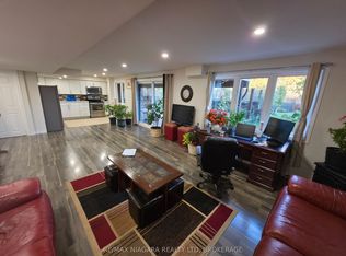 7879 Buckeye Cres, Niagara Falls, ON L2H 0P1