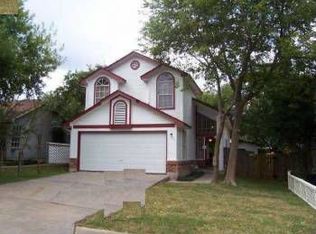 1400 E Logan St, Round Rock, TX 78664