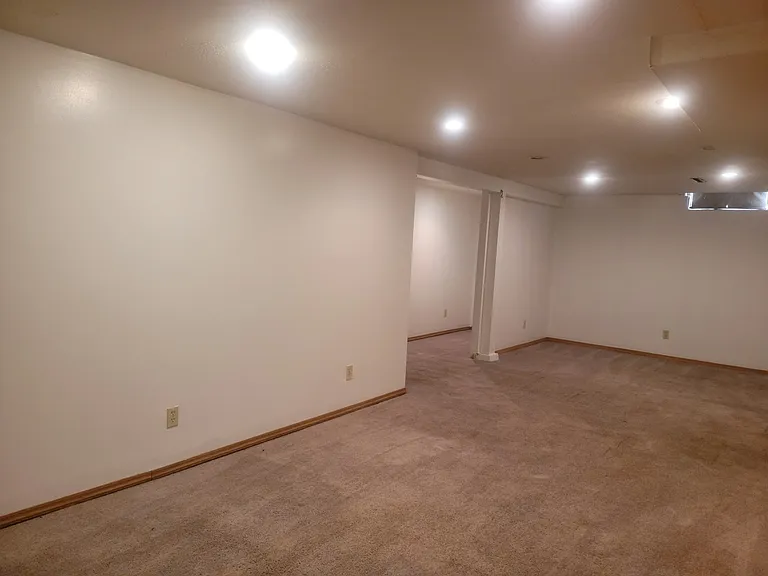 903 S Rutan St — Photo 17