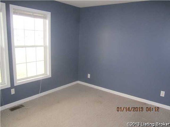 4th image of 4925 Applegrove Ln