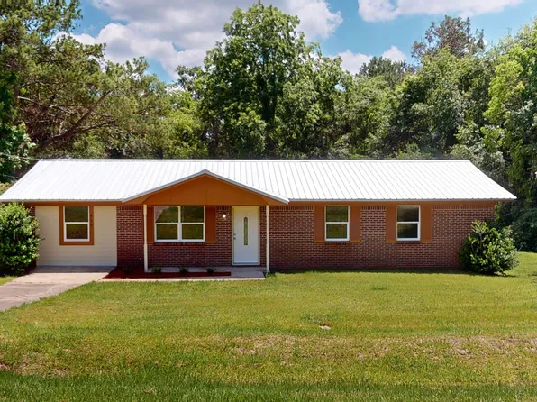 415 Opine Rd, Opp, AL 36467