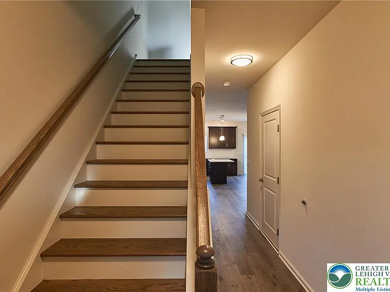 6653 Stein Way — Photo 23