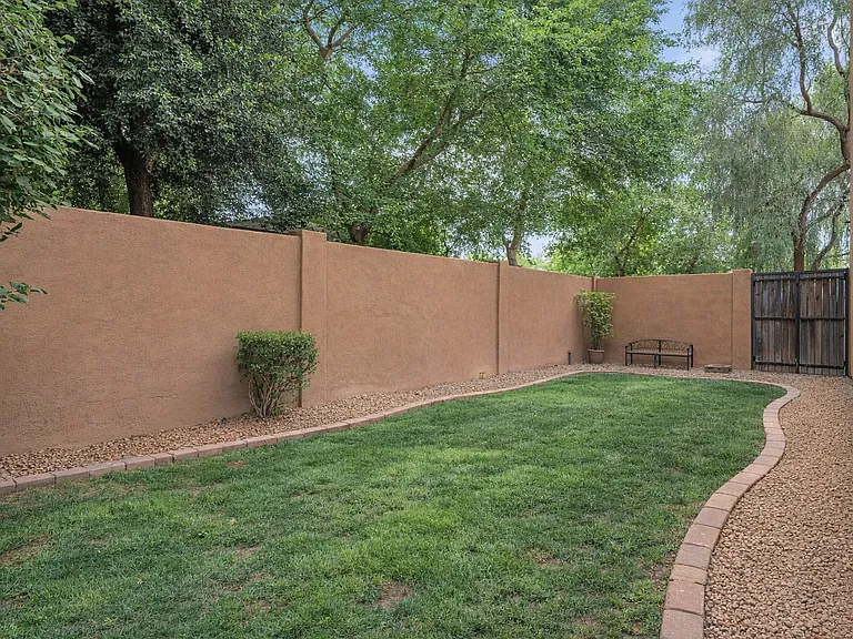 4820 E Virginia Ave #A — Photo 20