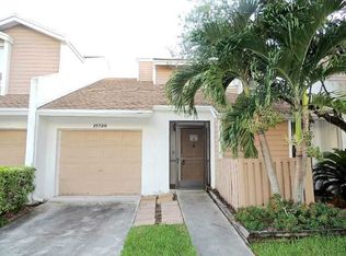 15726 Woodgate Pl, Sunrise, FL 33326