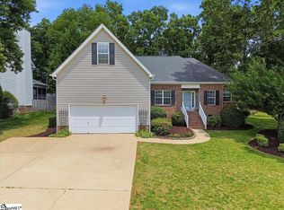 407 Roberts Rd, Taylors, SC 29687