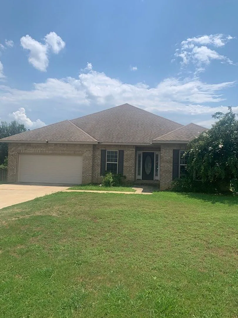 11 Fernwood Ct photo 1