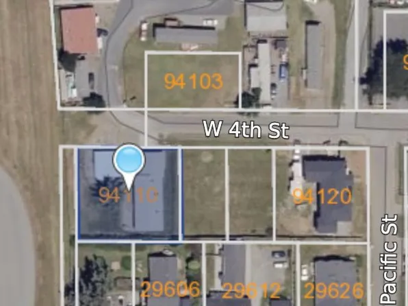 94110 4th St, Gold Beach, OR 97444