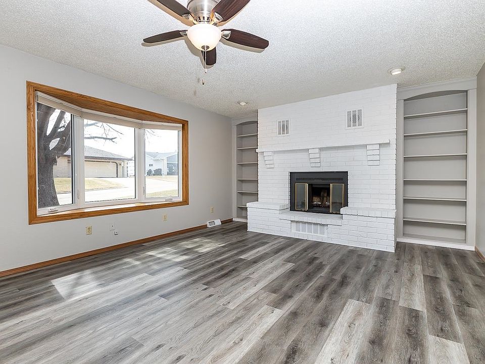 495 Apple St, East Dubuque, IL 61025 Zillow