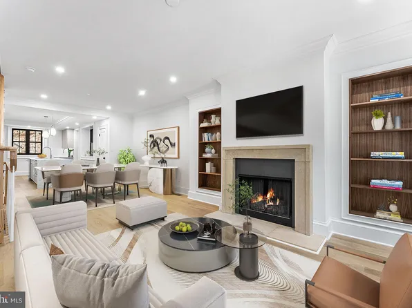 2111 Locust St, Philadelphia, PA 19103