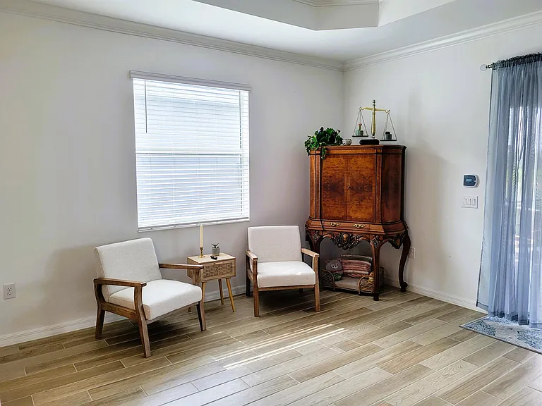 5909 Berwick Ln — Photo 6