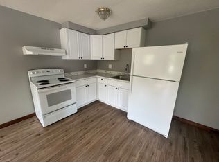 1009 N Branch St #4, Bennington, VT 05201