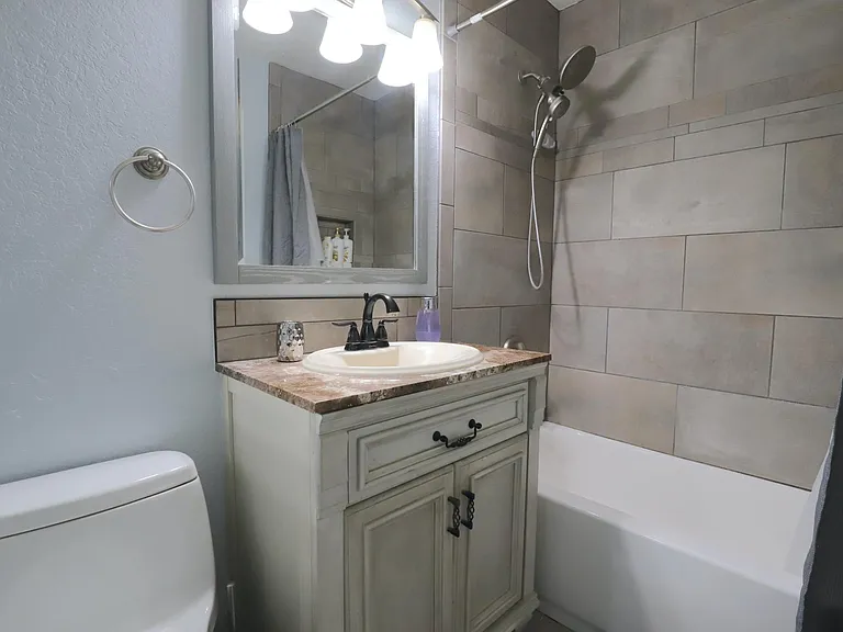 25225 York Cir — Photo 23