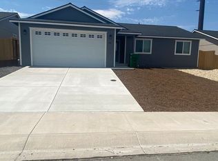 436 Fort Sutter Blvd, Fernley, NV 89408