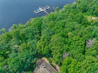 210 Sommers Landing Rd N, Hudson, WI 54016