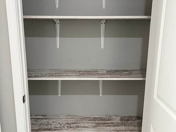 5th image of 110 Josh Ave #2