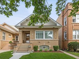 5514 W Dakin St, Chicago, IL 60641