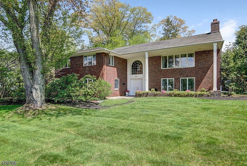395 Hartshorn Dr, Short Hills, NJ 07078 Zillow