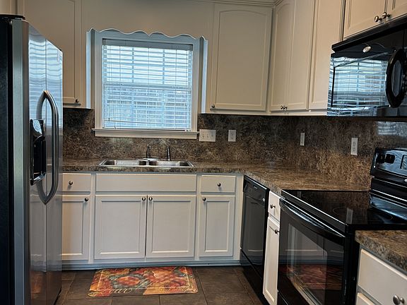 2nd image of 8229 Dison Dr