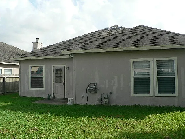 6541 Fenwick Dr — Photo 9