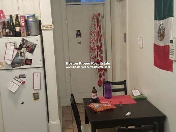 64 Hemenway St. #8 Boston - Fenway Unit Photo 2