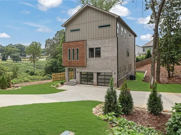 120 N Gwinnett St, Buford, GA 30518