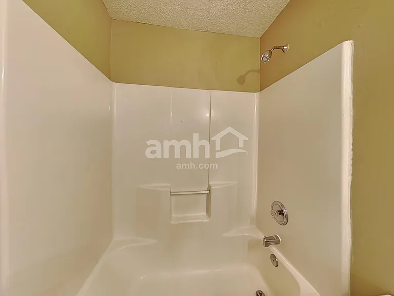 225 Chilmark Ridge Dr — Photo 16