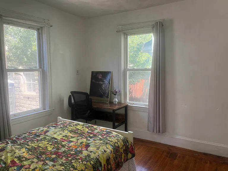 58 Aspinwall Ave — Photo 13