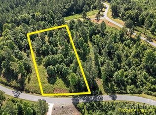 2108 Island View Ln, Connelly Springs, NC 28612