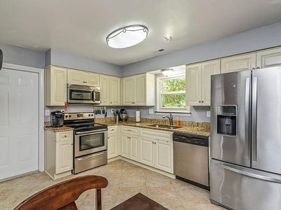 1500 Chessington Ct, Virginia Beach, VA, 23464