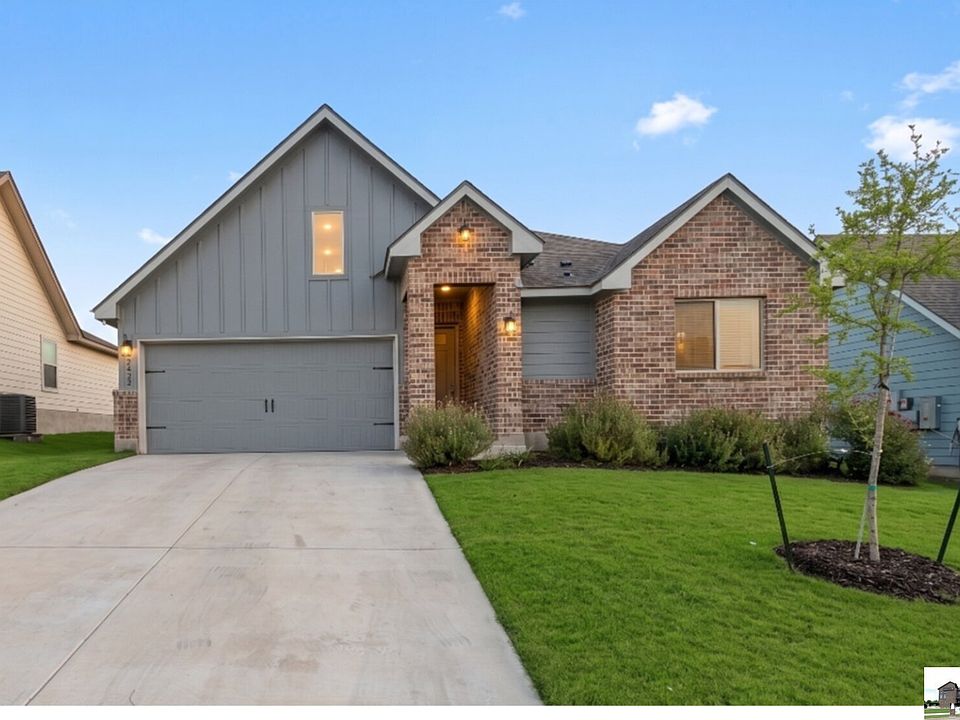 1st image of 2478 Bee Creek Dr