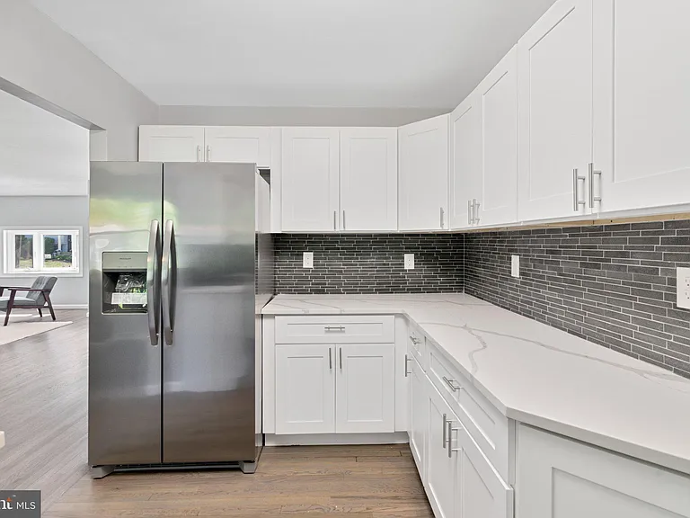 501 Bloomfield Dr — Photo 16