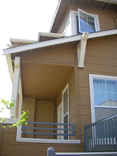 2nd image of 1479 Tucker St #15
