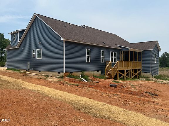 2nd image of 272 Seahawk Way