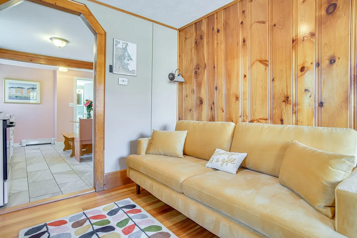 Living Room - 29 Cole St #ID1385861P