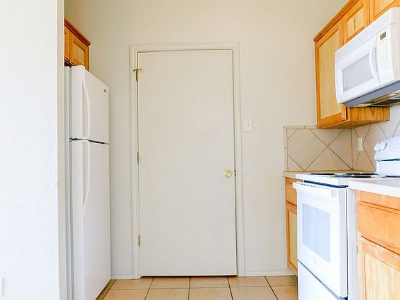 5th image of 3707 Littleleaf Dr