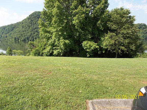 2nd image of LOT 7 W Lake Dr
