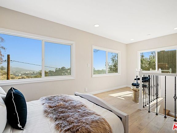 2nd image of 8561 Nash Dr