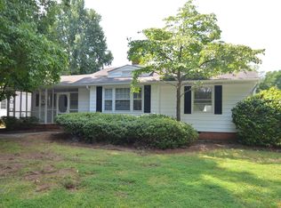 2224 Dickens Ave, Charlotte, NC 28208