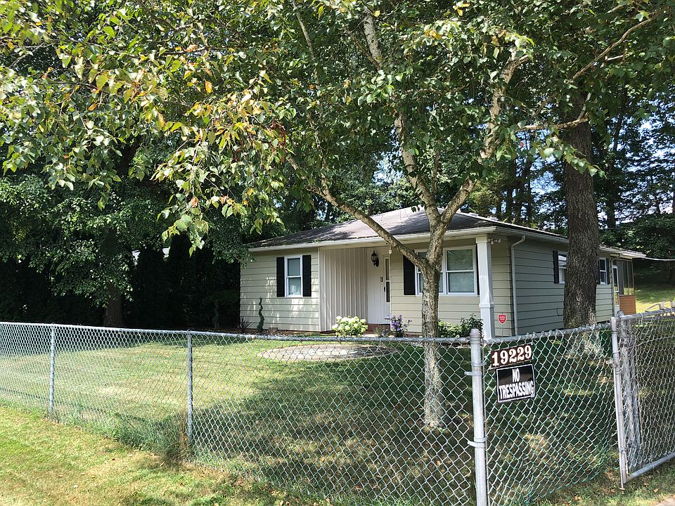 1st image of 19229 Wigwam Ct