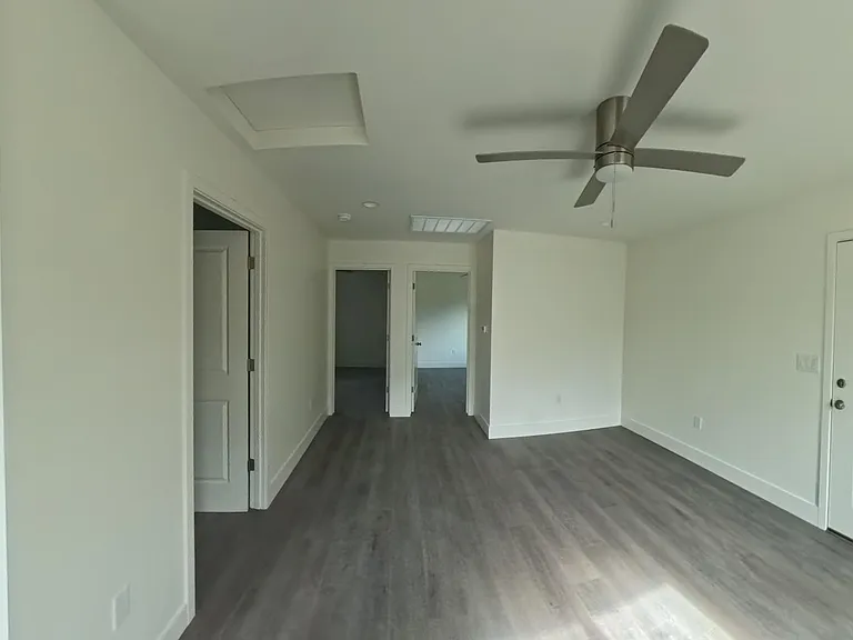 2425 C St #B — Photo 2